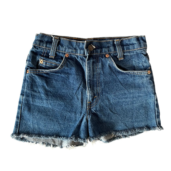 Short femme Levi's en jean bleu coupe droite, 100% coton, taille 34, vue de face