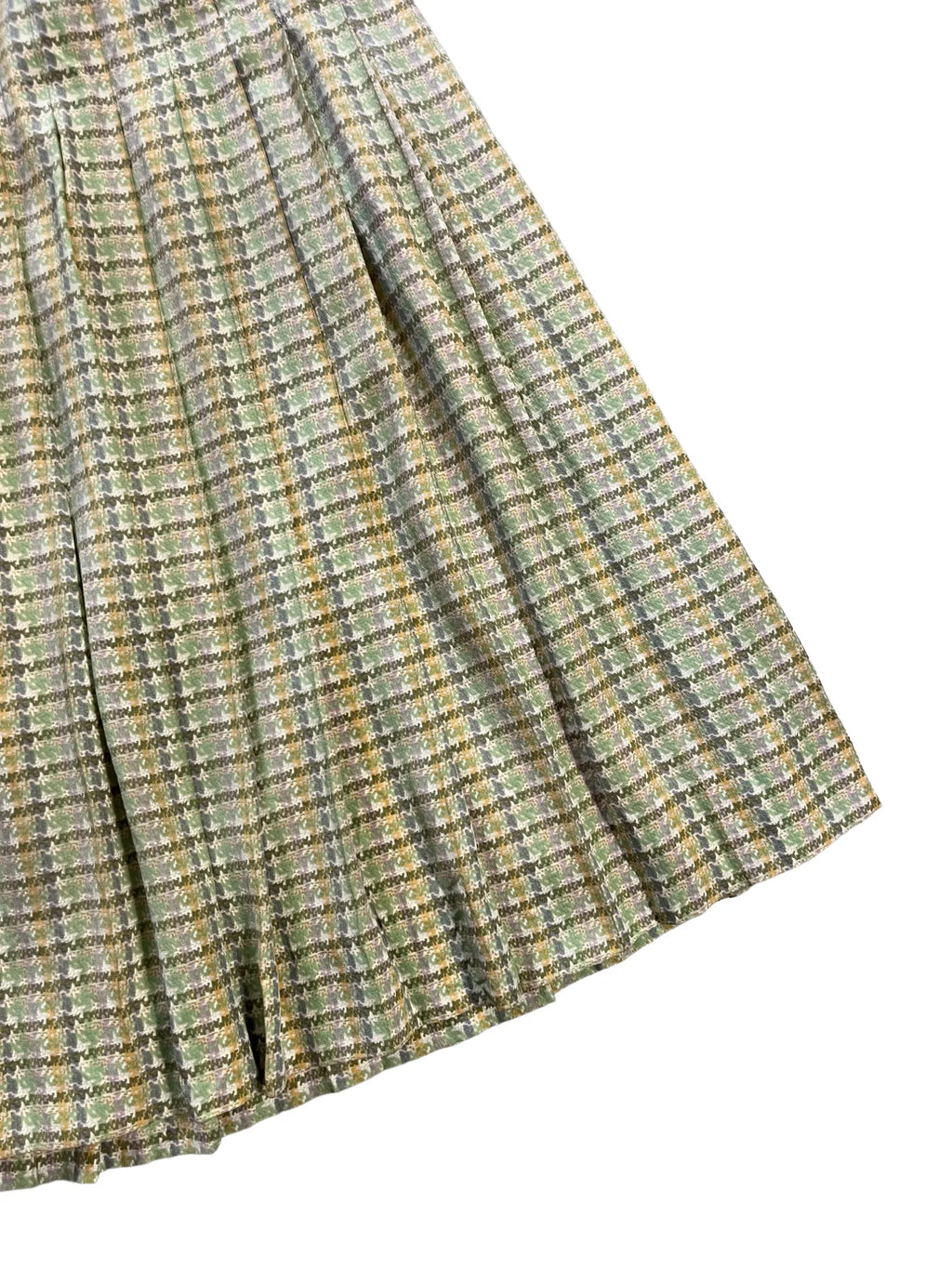 Détail plissé de la jupe femme Céline 100% soie doublée taille 40