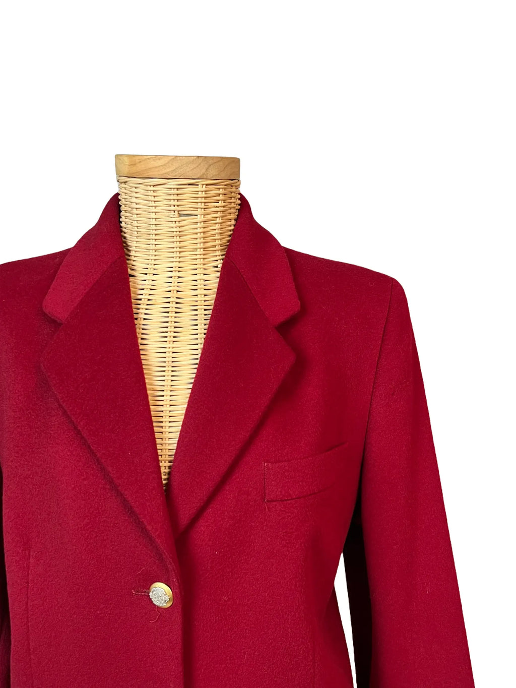 Détail boutons dorés du manteau femme Jodhpur vintage rouge, laine cachemire angora taille 40