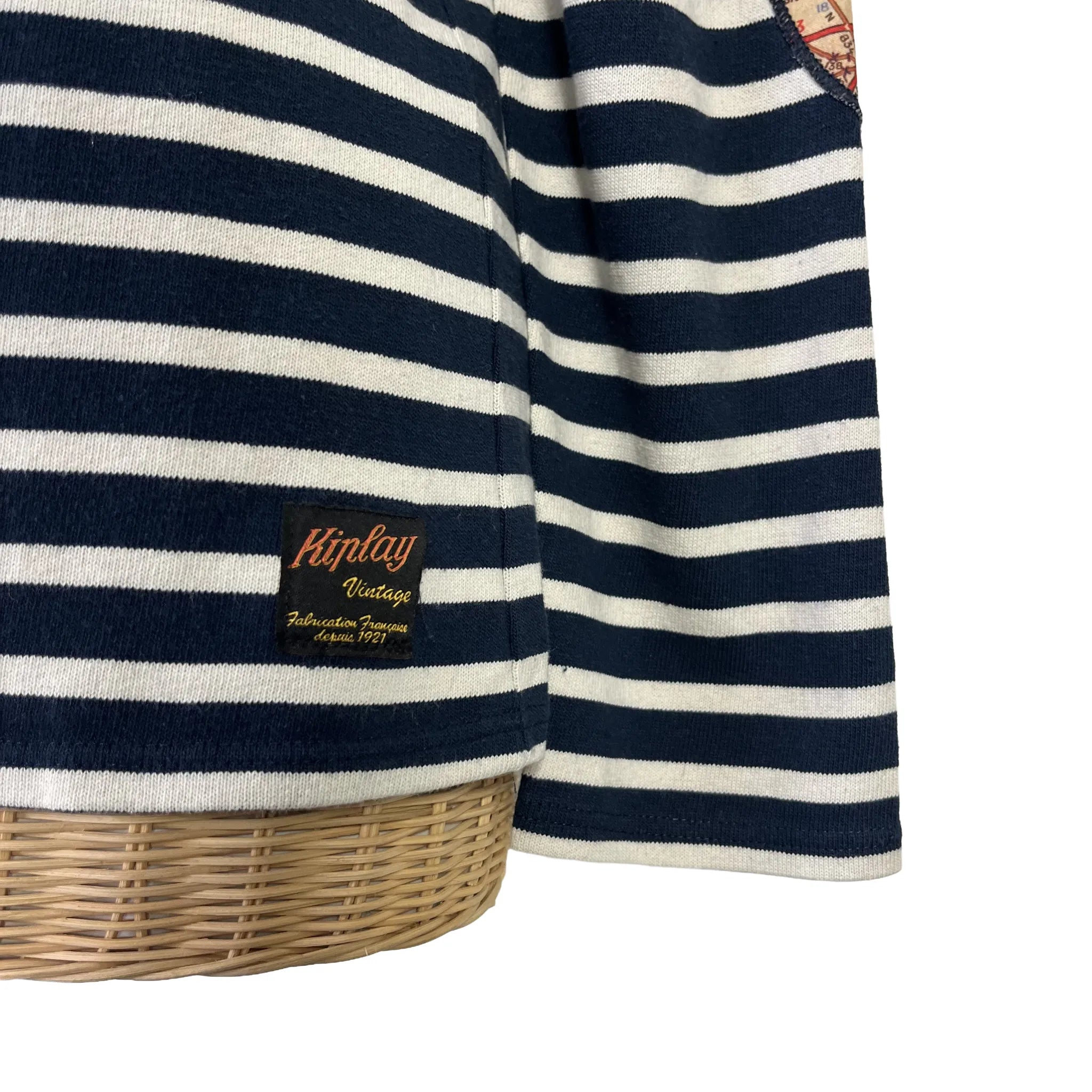 Détail bas de manche et bas du vêtement de la marinière femme Saint James x Kiplay, taille 36