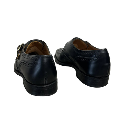 Bout golf perforé de la chaussure Ted Lapidus vu de dessus