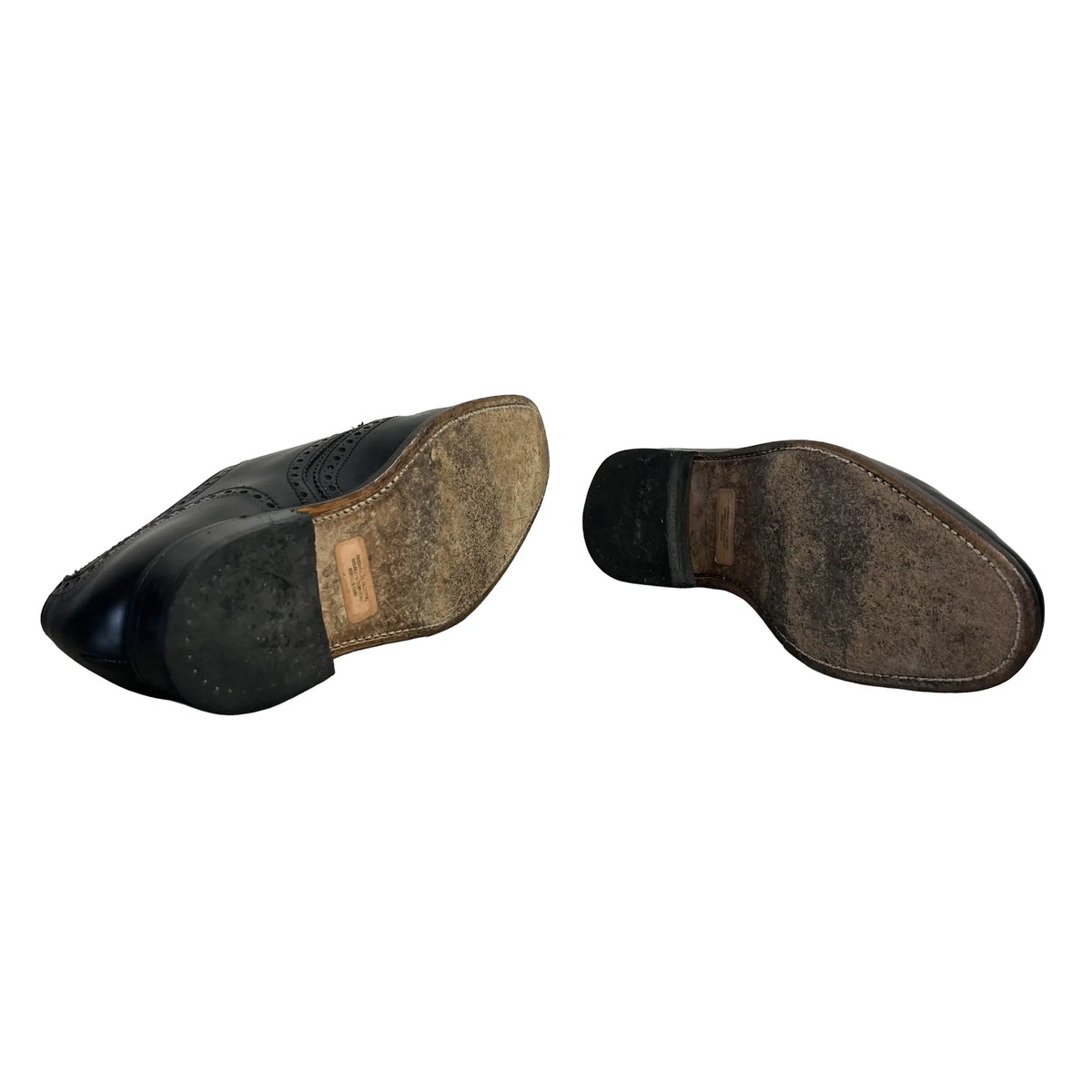 Semelles en cuir cousues des chaussures Ted Lapidus