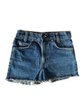 Short femme Levi's en jean bleu coupe droite, 100% coton, taille 34, vue de face